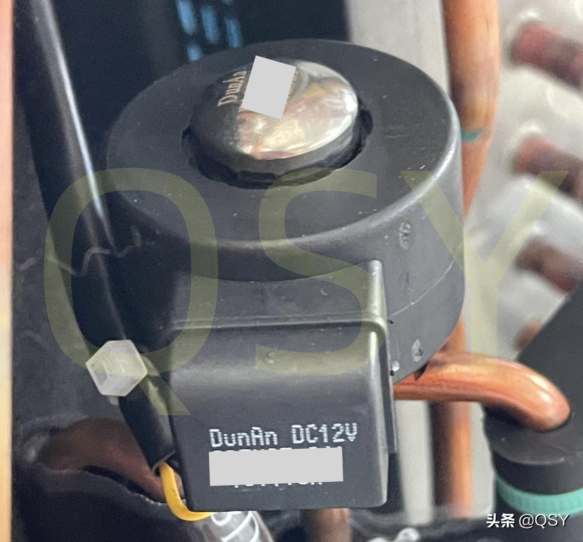 格力云锦2代3匹压缩机是松下的吗,格力云锦三匹空调压缩机什么牌子