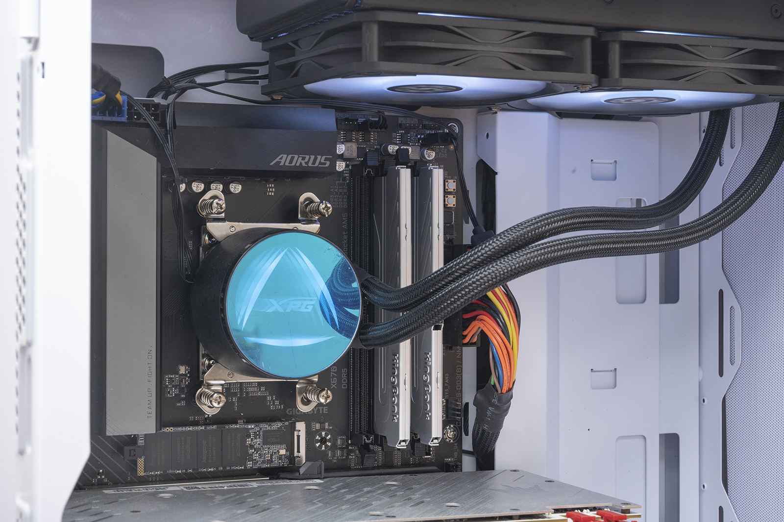 金百达ddr5银爵和黑甲内存区别,金百达银爵ddr5内存条怎么样