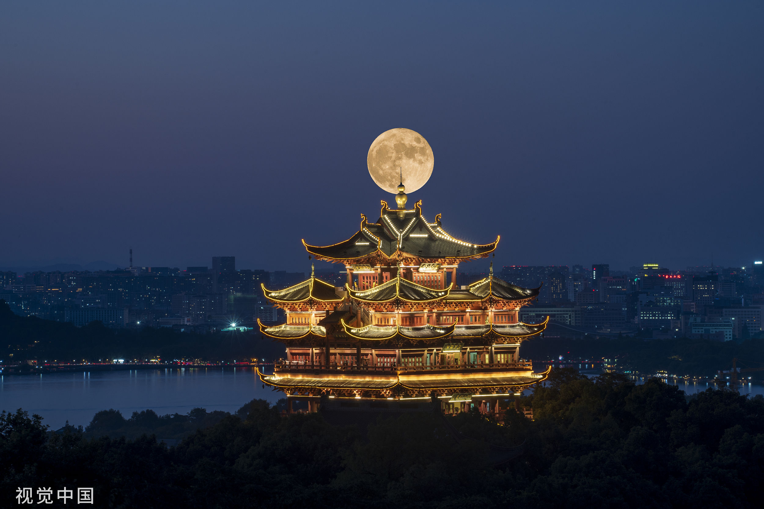 又至中秋,又到中秋月圆时的诗句