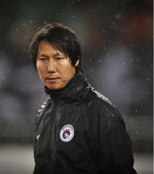 中国足球的困境解决方案,中国足球沉沦20年挥之不去的困境