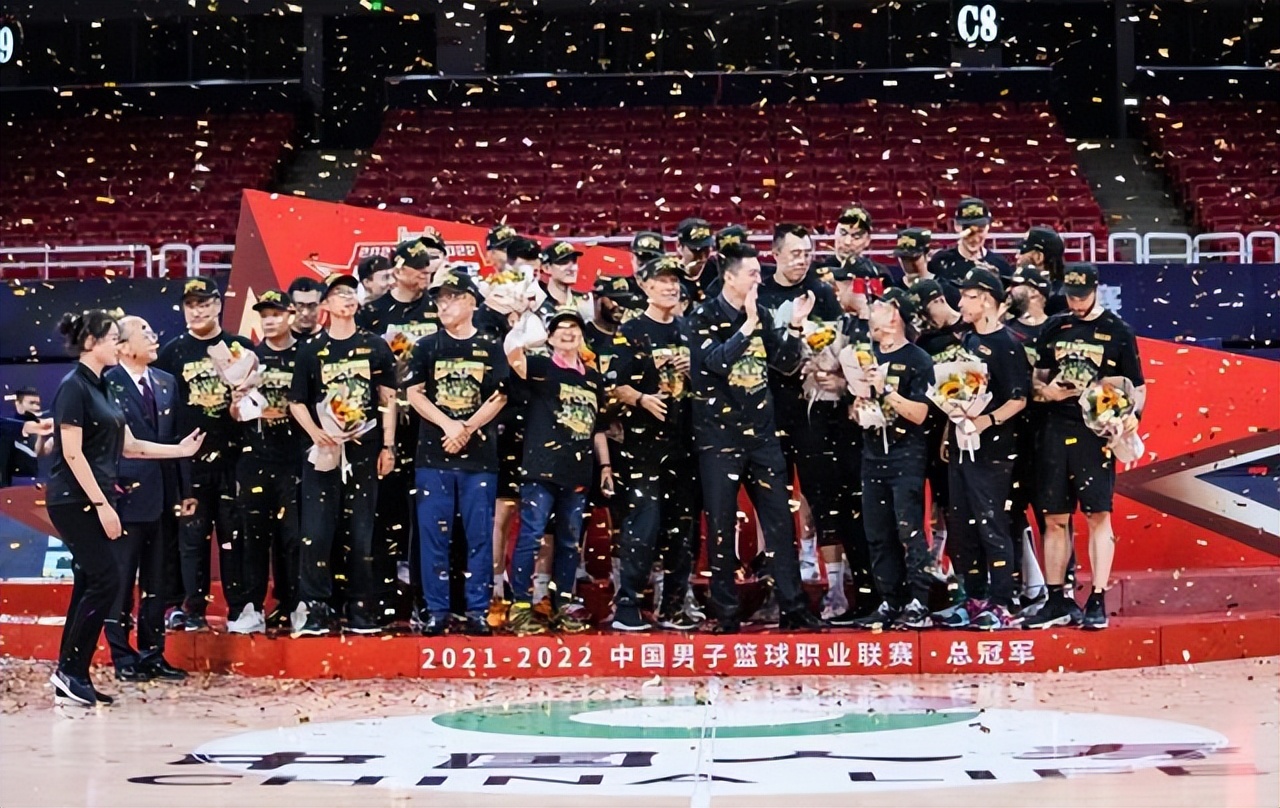 郭艾伦最近状态怎么了,郭艾伦新赛季低迷表现