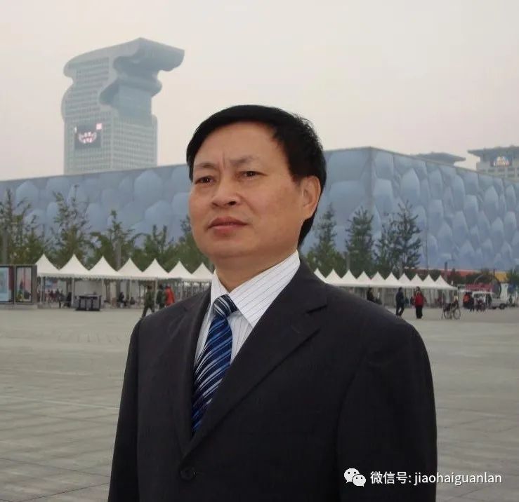 追逐教育人生梦想——覃遵君(上)