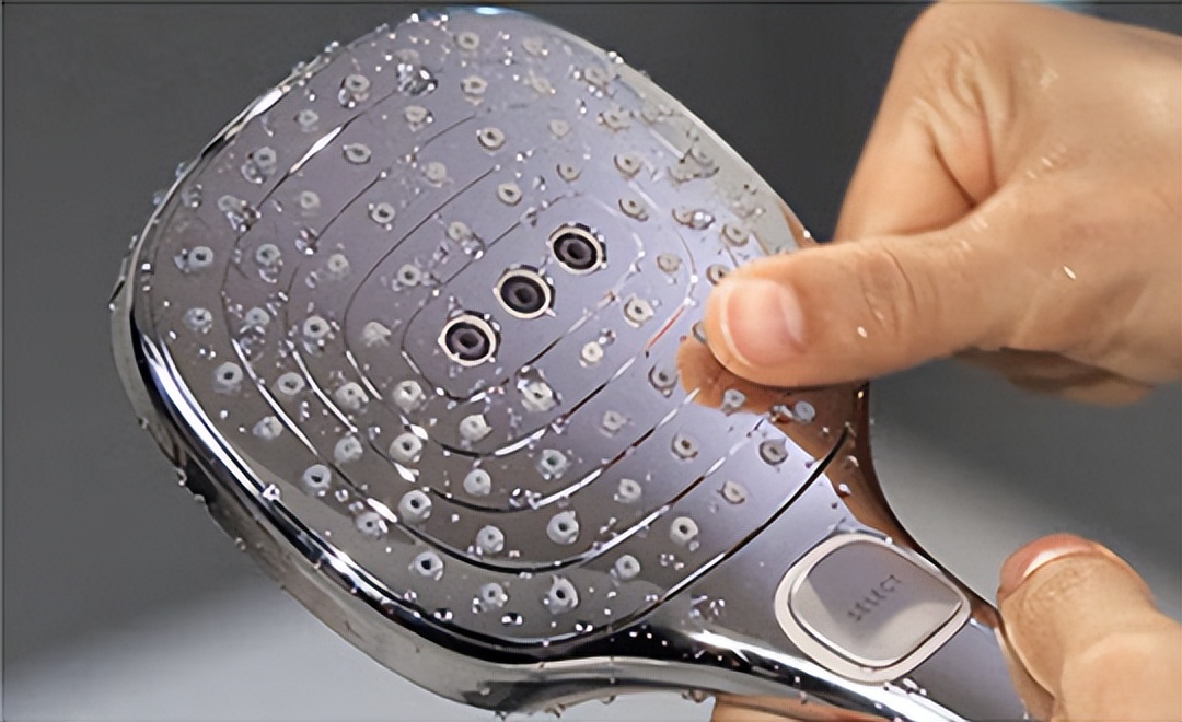 安花洒不踩坑,马桶花洒怎么选不踩坑