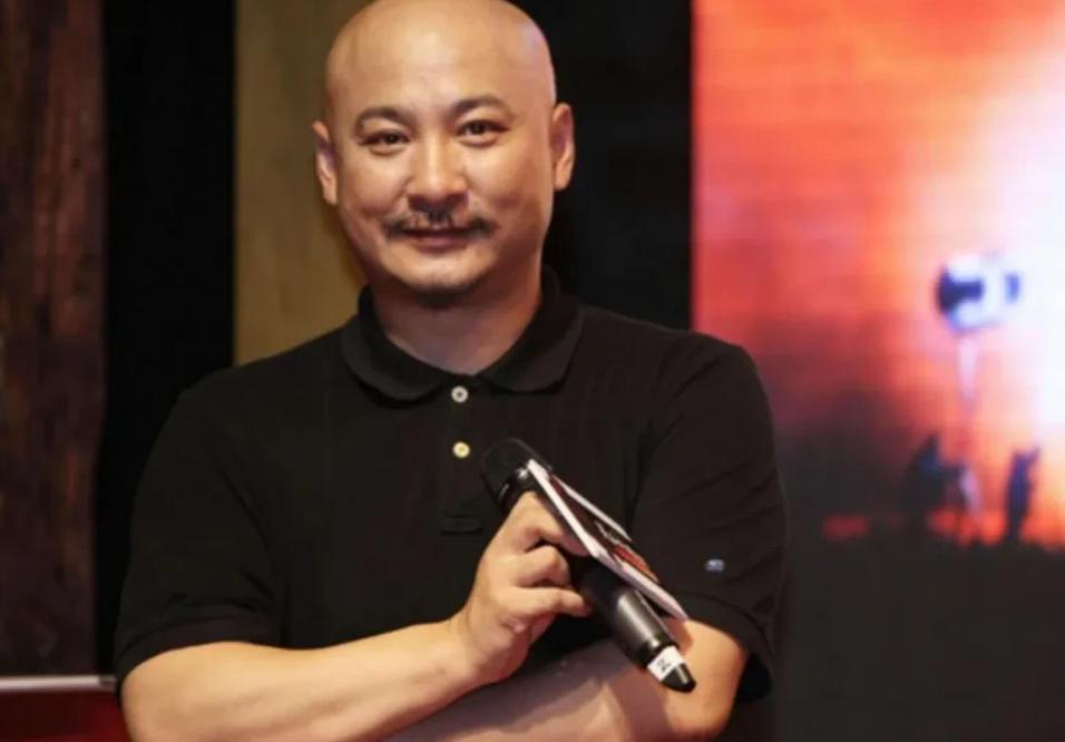 最近被爆丑闻的男星,当红顶级男星丑闻被爆出