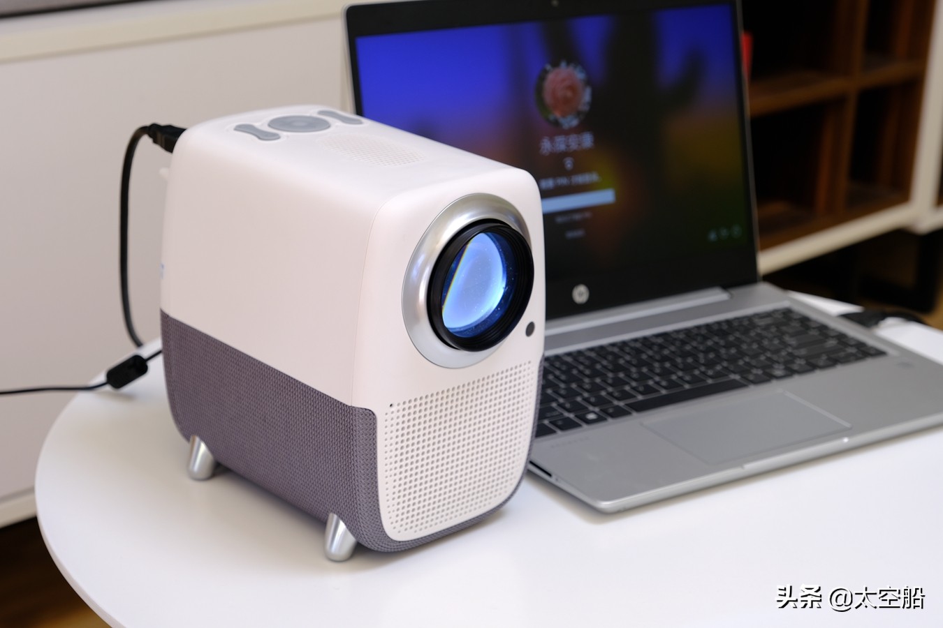 泰捷weboxt1投影仪评测视频,泰捷weboxt1参数