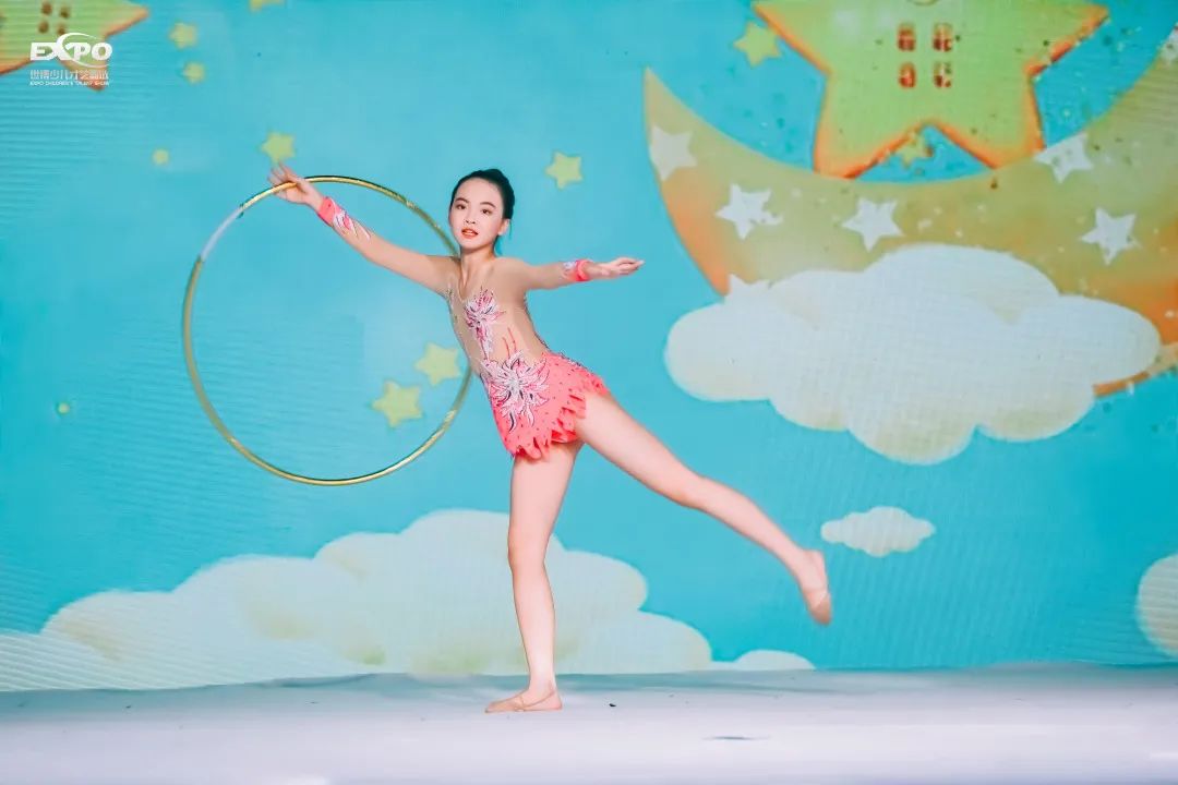 自信坚定，熠熠生辉丨世博少儿艺术盛典全国形象大使——高芷寒