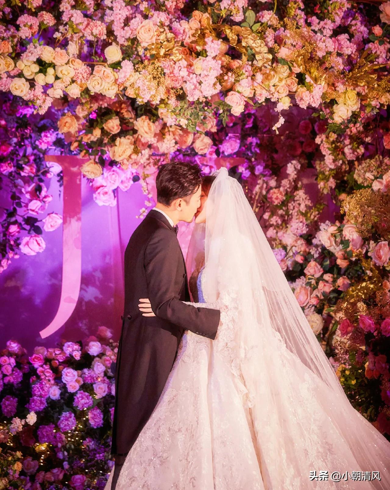 参加一场婚宴回来，疲惫不堪，我想站到女儿这一边