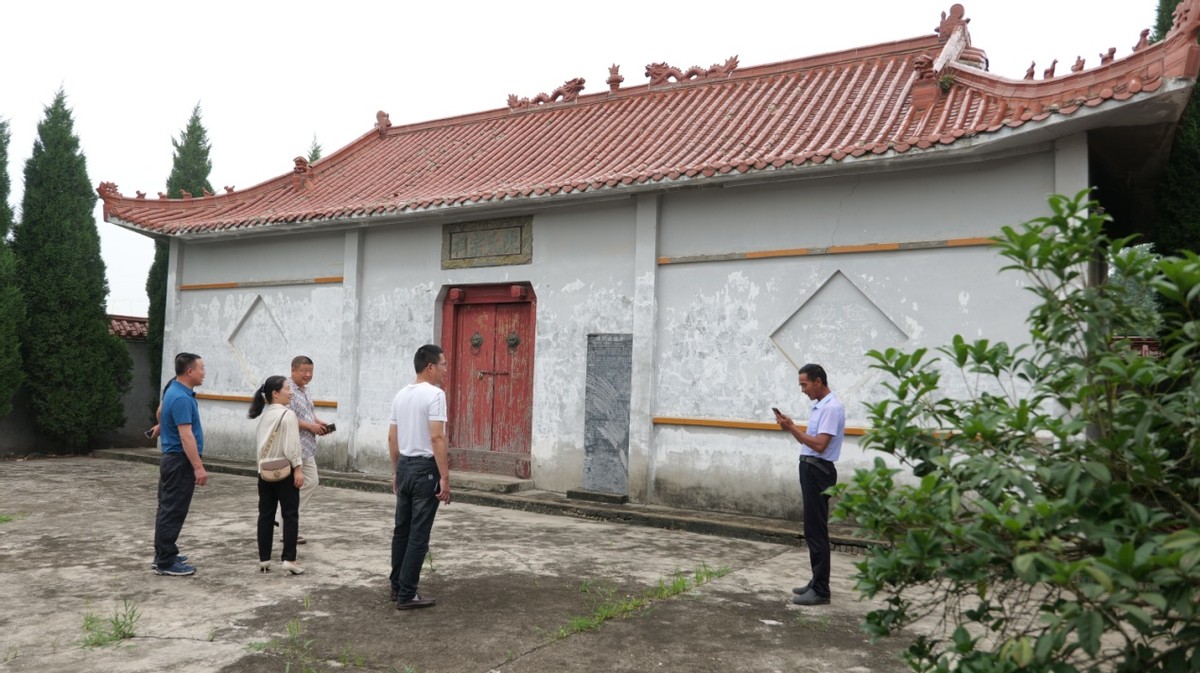 一方有难八方支援感谢湖北人,一方有难八方支援奔向灾区