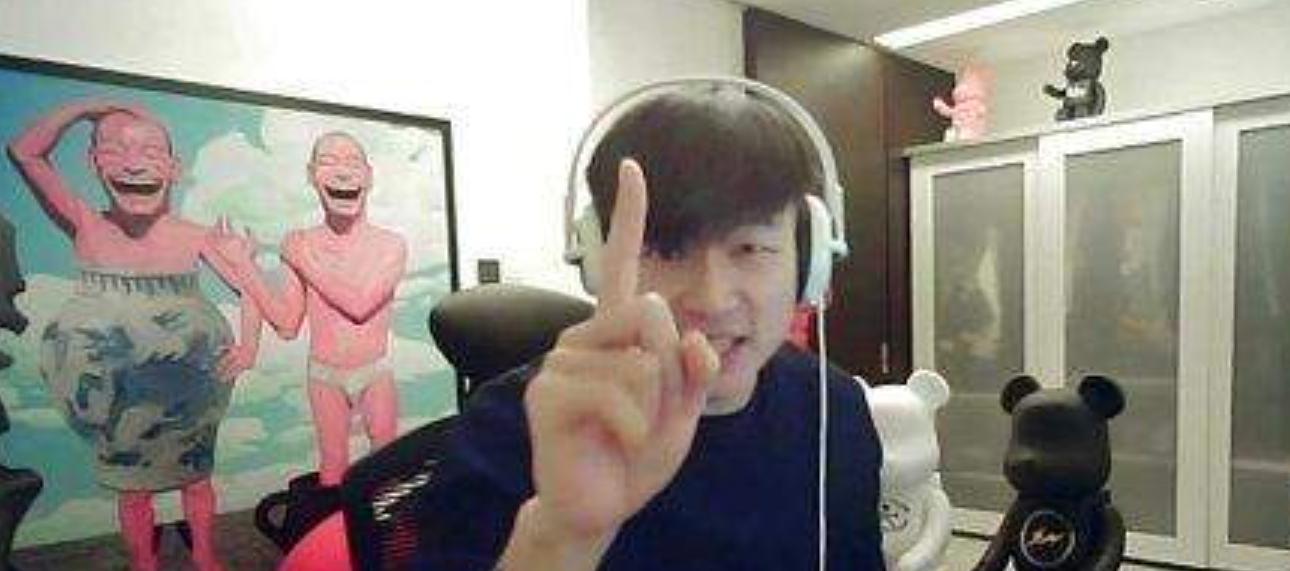 自称月入千万，曾在葫芦岛与警察发生冲突，帝师与小智有何恩怨？