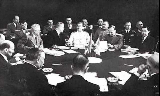 战后320万日本人离开中国，有3样东西不能带走，3样东西免费送