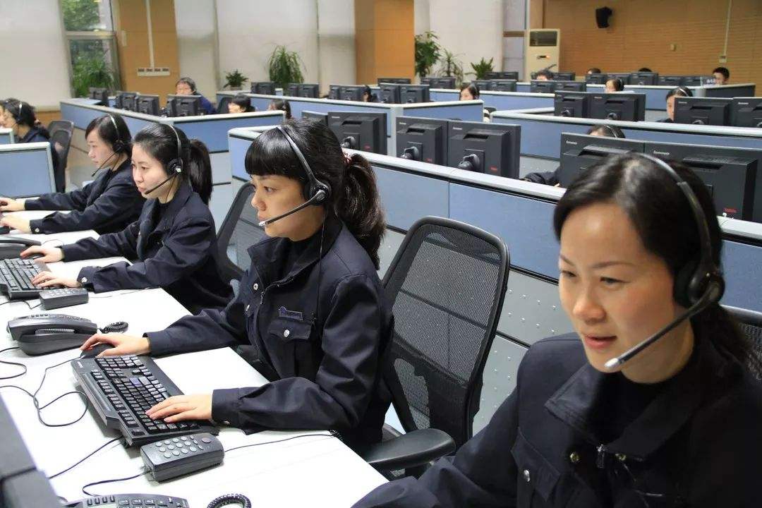 女子差评遭短信轰炸，相关部门掩耳盗铃，最终是谁受到了伤害