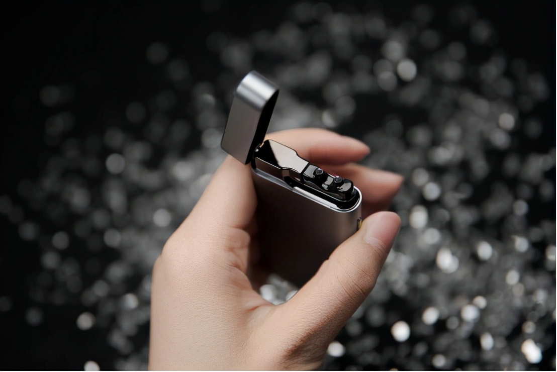 电弧打火机和防风打火机,最实用的zippo打火机