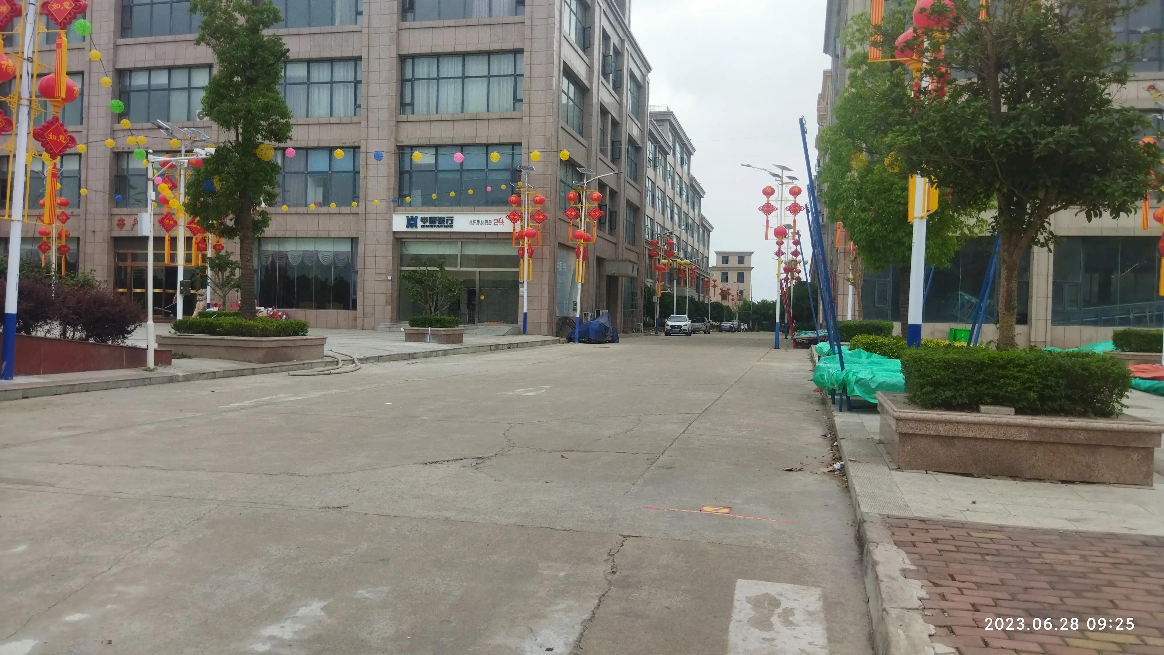 南阳卧龙龙升工业园,南阳龙升服装城