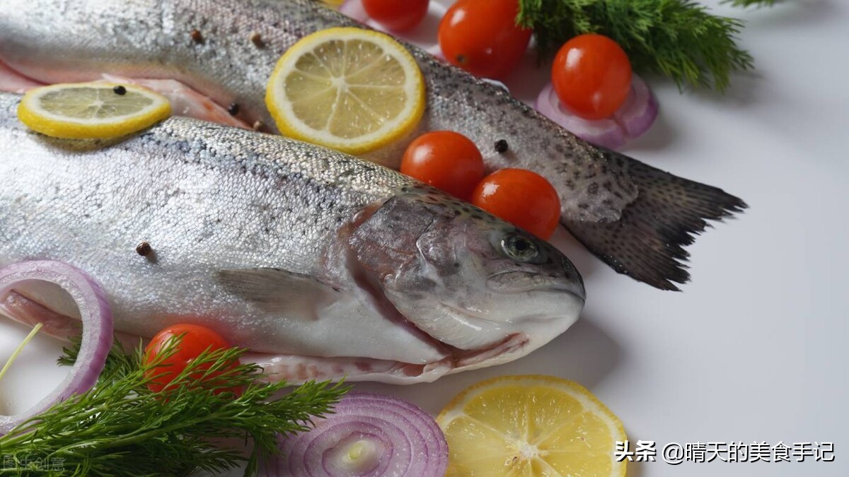 怎样炸鱼片最好吃又简单,炸鱼片怎样做又嫩又不掉粉