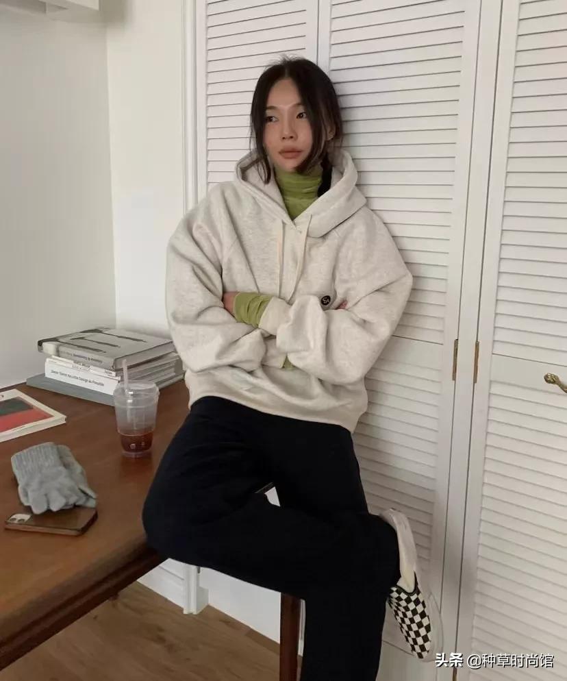 卫衣穿腻了2020年这4件外套更高级,今春卫衣正当红要穿就挑这五款