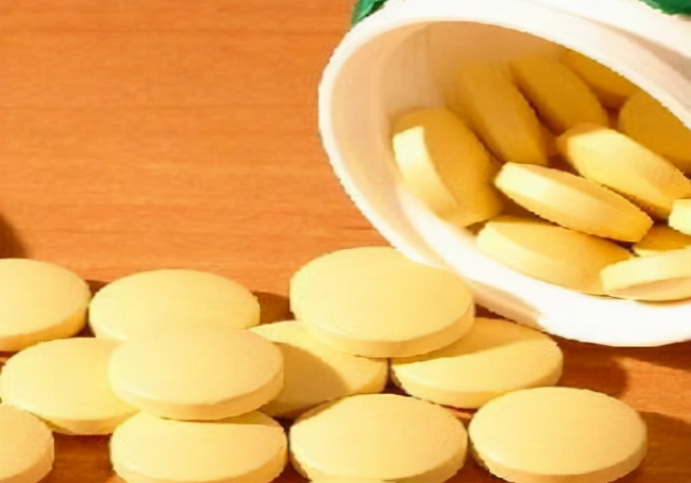 泰迪狗狗口臭用什么最见效,老年狗狗嘴臭最好解决办法