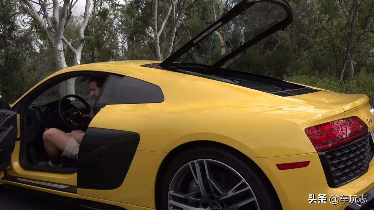 2019奥迪r8跟2020款奥迪r8,5.2v10奥迪r8限量版