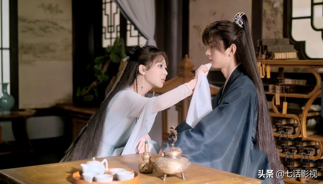 Q2观剧指南,军旅片年代片皆有“王炸”,悬疑题材多面开花