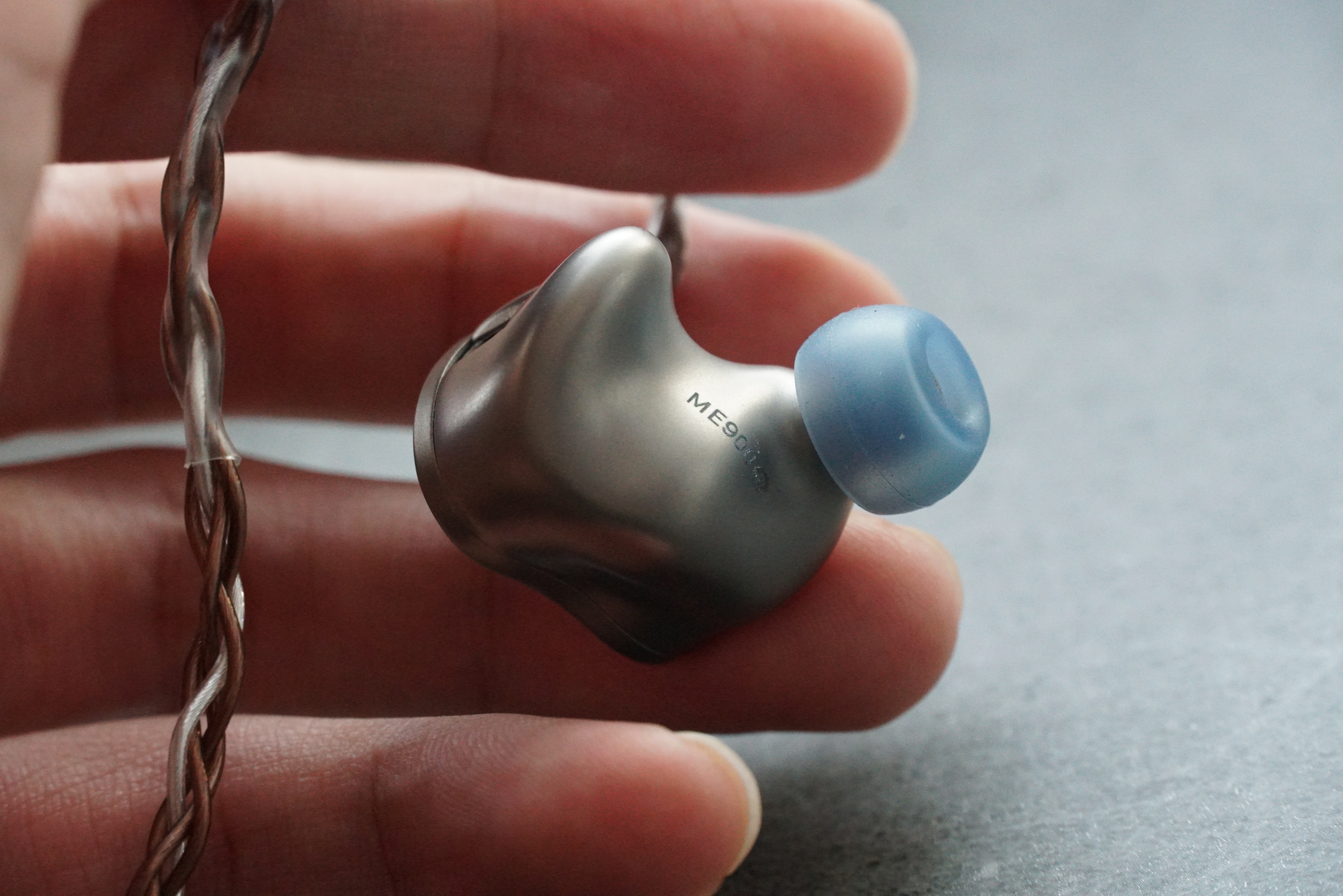 苹果3999耳机有必要买吗,1299有必要买苹果耳机吗