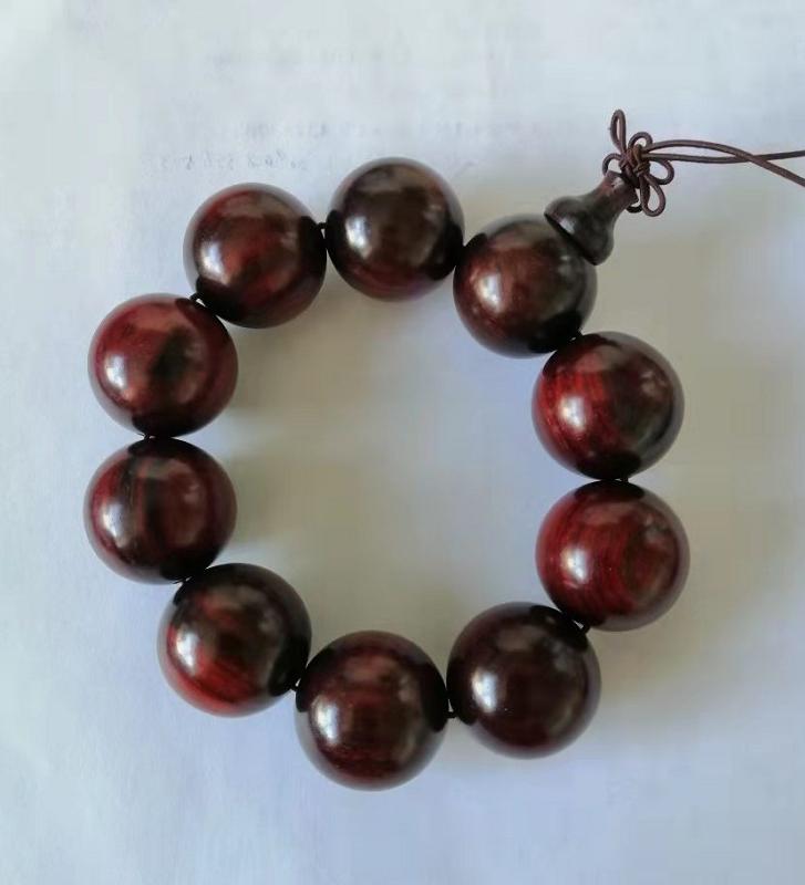 印度小叶紫檀，非洲小叶紫檀，大叶紫檀，你分得清吗？买得对吗？