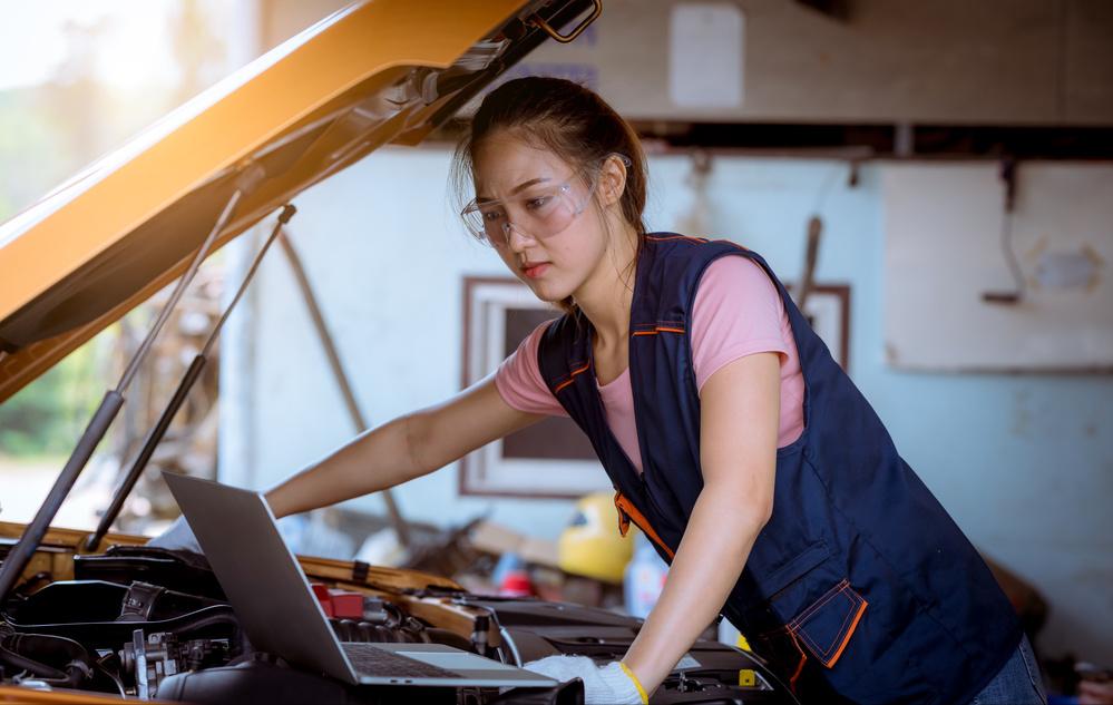 零基础转行机械行业来得及吗,学挖机学徒的十大忠告