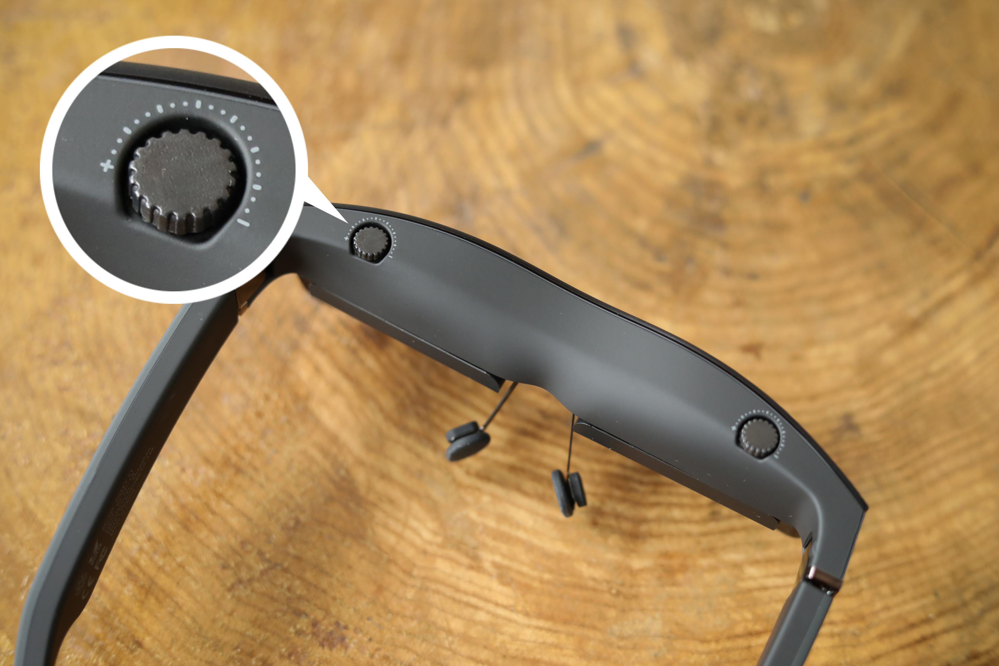 国产“新型显示器”:内置150寸大屏!天趣智能视听眼镜评测