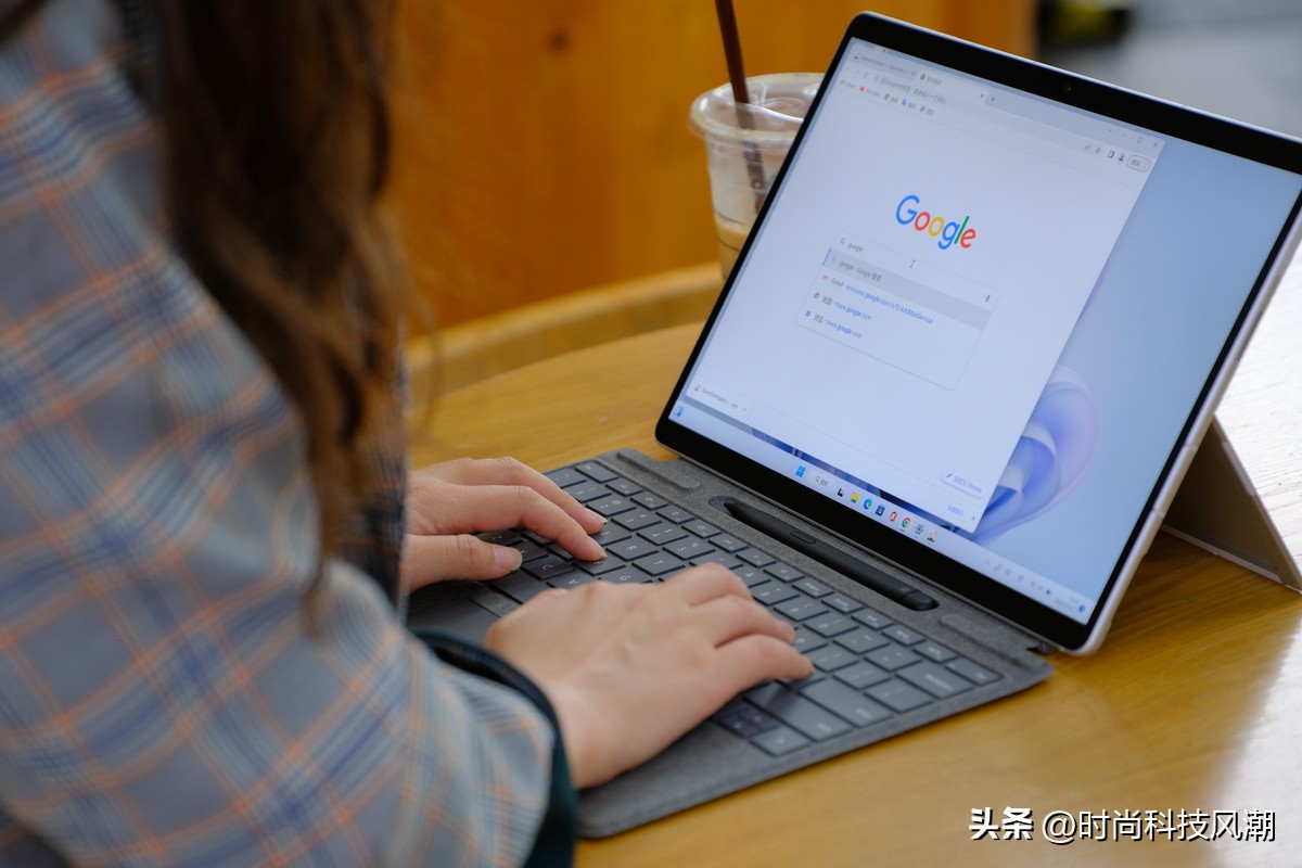 surfacepro9sq35g评测,surfacepro9对比笔记本电脑