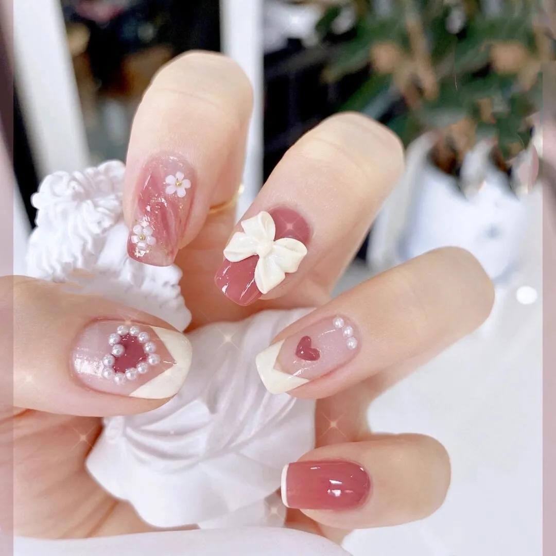 美甲图片好看又简单显白,美甲图片纯色显白简单又好看