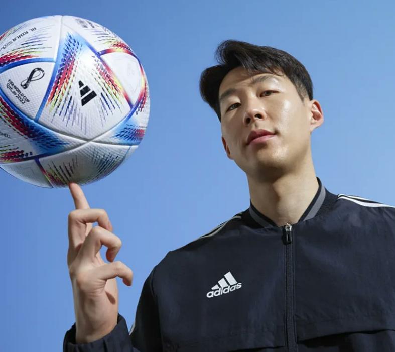 飞行速度最快的球,2022足球世界杯专用球展示