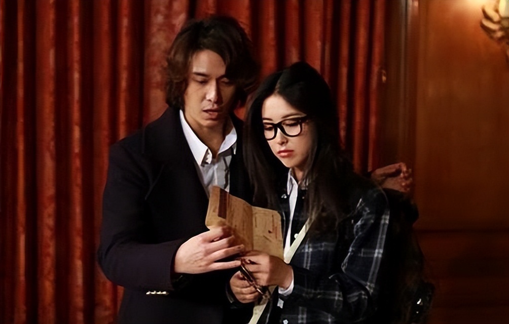 朱珠：迷倒世界顶级富豪，收服“帮派最狂太子”，却下嫁美术老师