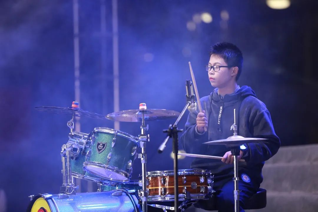 八斗扬帆，为梦起航