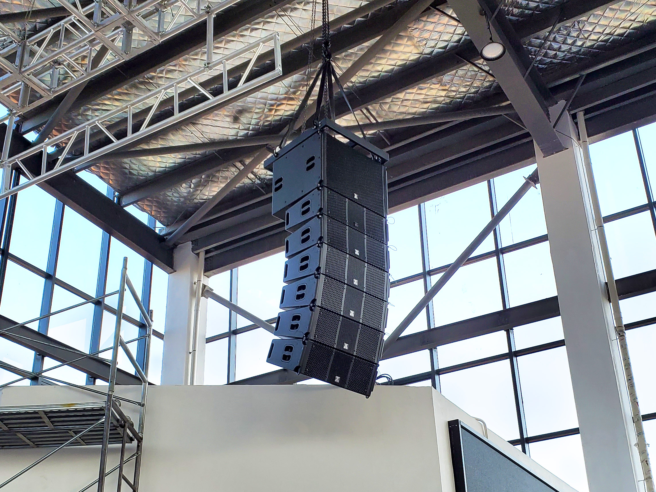 声声向荣｜ONITER助力双峰县丰茂学校打造现代化体艺馆