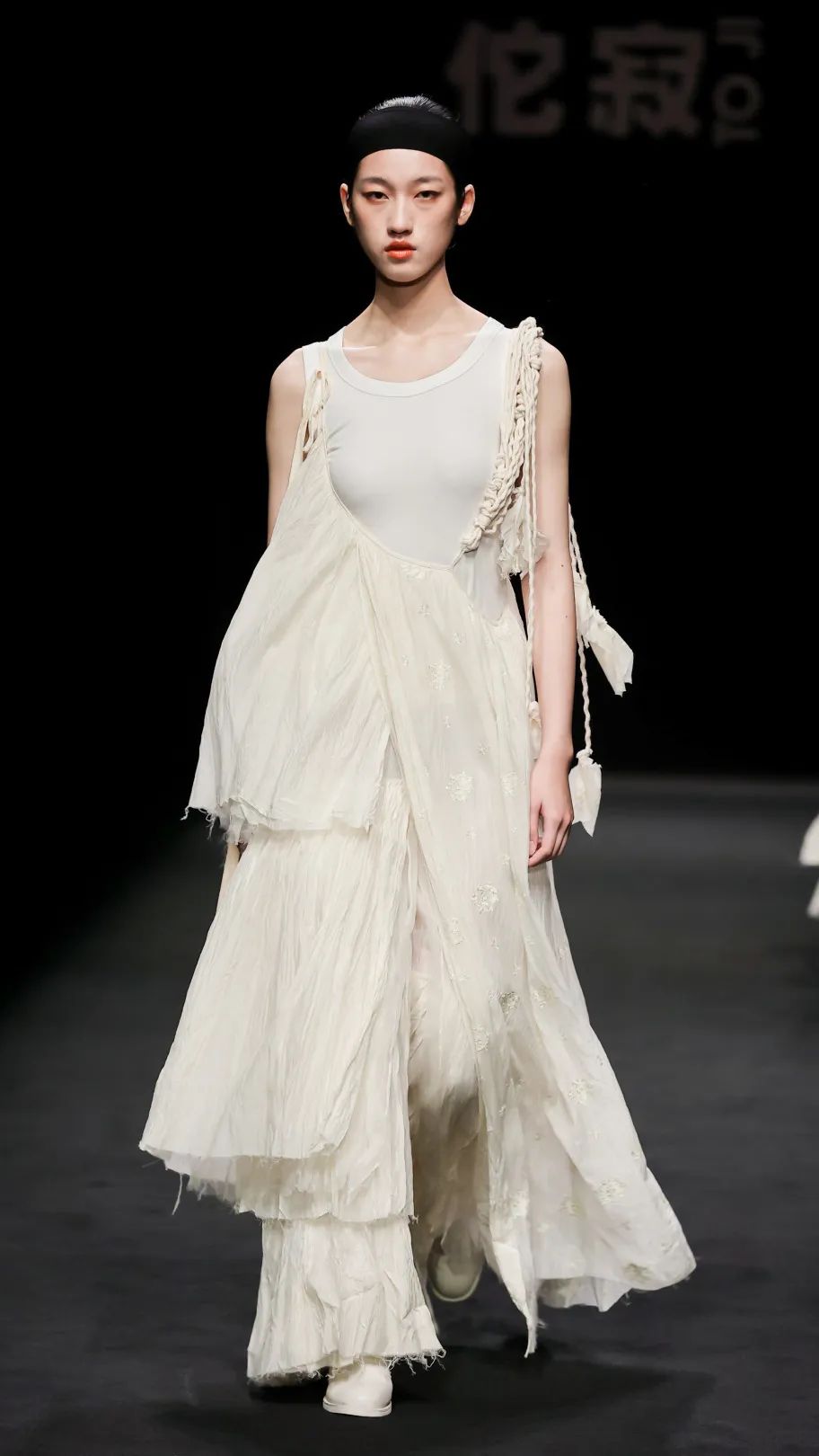 2023春季流行款式,2023年中年夏季流行款式