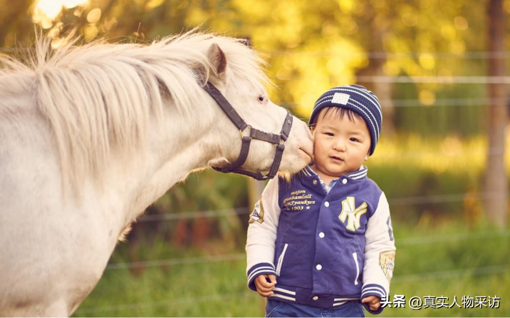 我，专业摄影14年，为几百对新人拍照上万张，档期在半年之后