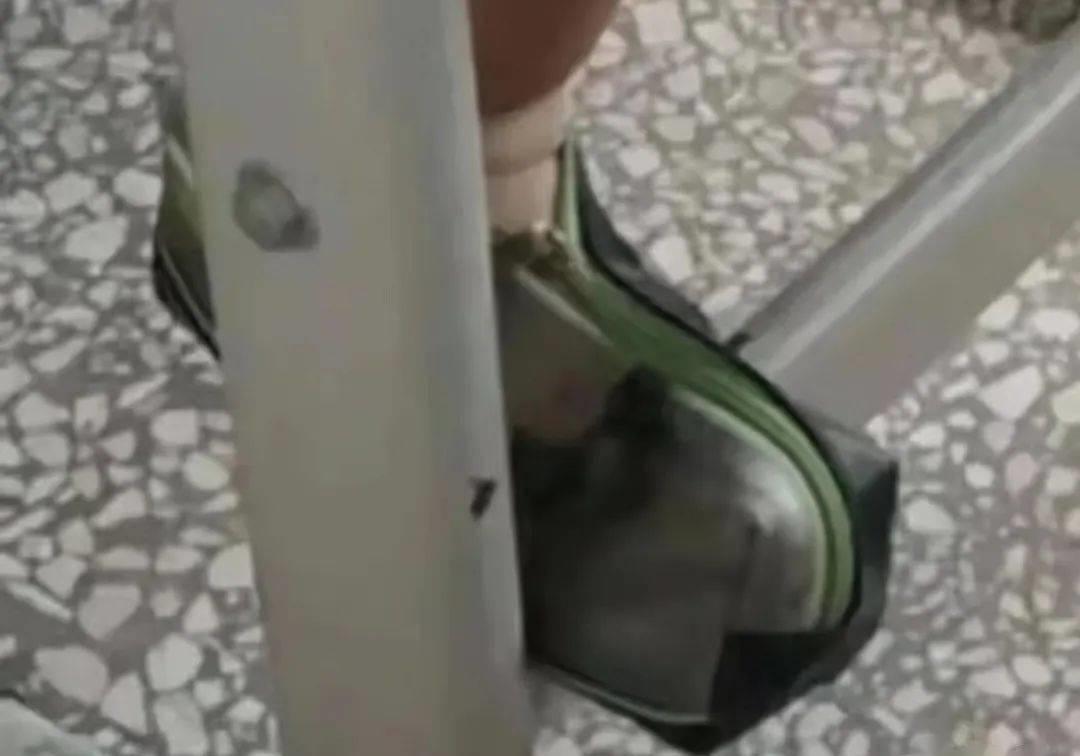 花了1000块钱拍艺术照,花了900元拍的照片