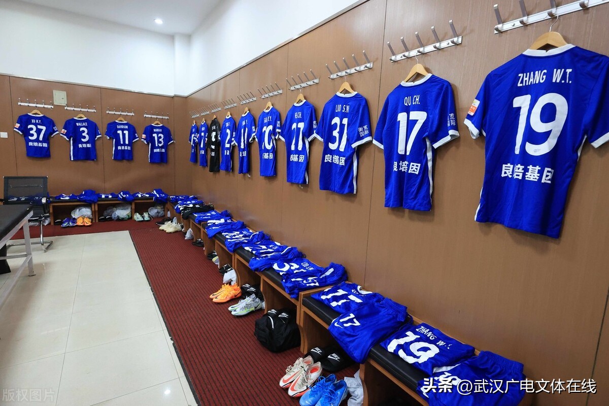 武汉三镇对阵广州队首发名单,武汉三镇中超首发名单