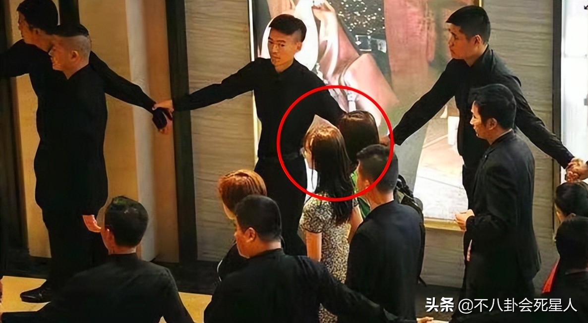 自以为很红，其实耍大牌都没人理，这8位明星简直尴尬又可笑