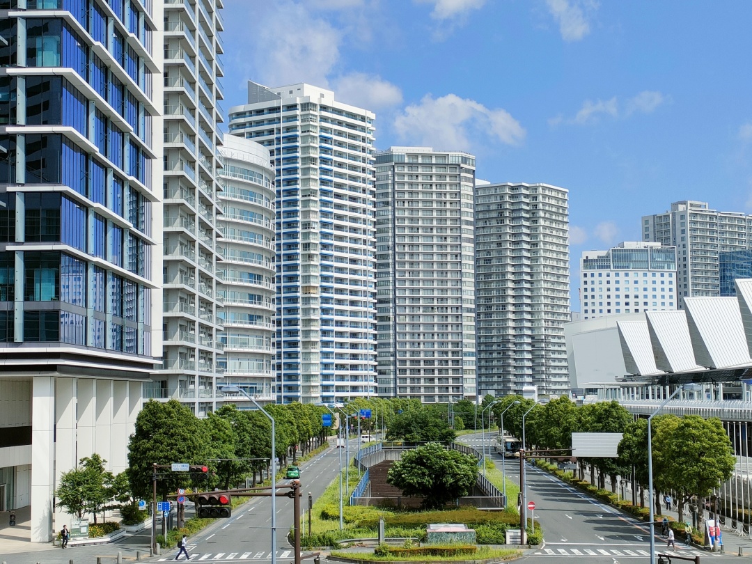 日本工薪阶层多长时间买得起房,日本平均几年的收入能买到房子