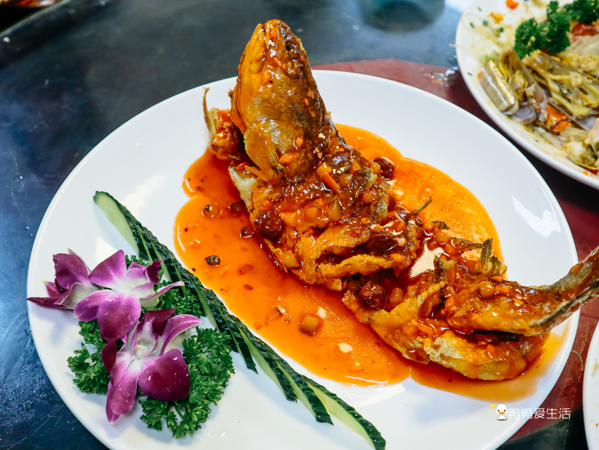 来厦门八市阿明海鲜，吃到糖醋话梅鱼、养殖巴浪鱼，新鲜又实在！