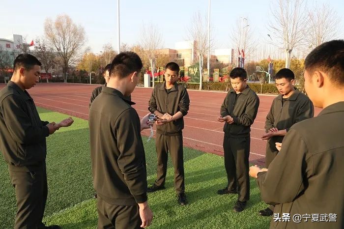 0基础3000米跑最佳训练方案,初学者3000米跑训练一周计划表