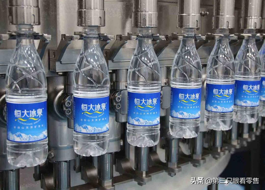 恒大冰泉雅活桶装水发展趋势,恒大冰泉高端化定位