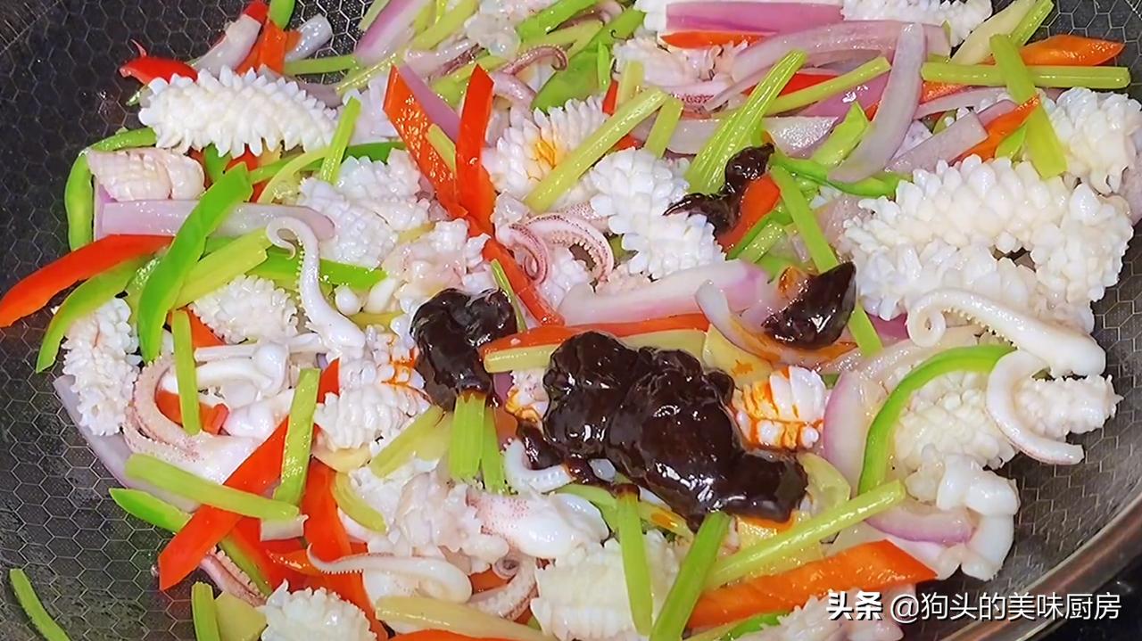 教你鱿鱼的海边做法不清蒸不白灼,鱿鱼最好吃的做法教程