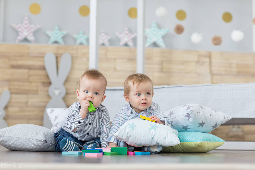 闺女上学谈恋爱怎么办,养女在家里没地位27岁不敢谈恋爱
