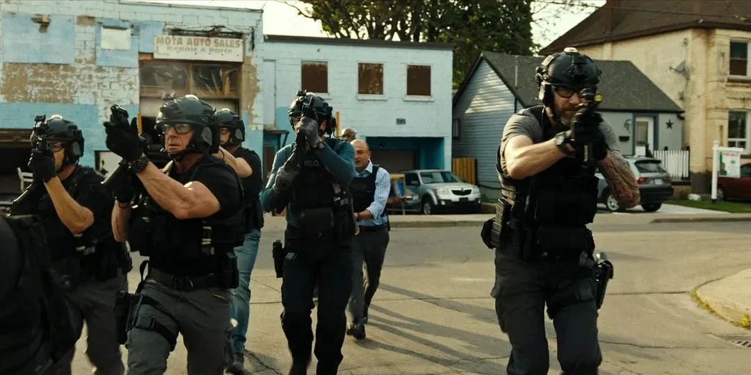 好看的激烈枪战动作片,今年最爽枪战动作片