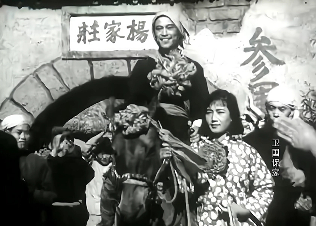 于洋全家福老照片,于洋个人资料年龄女