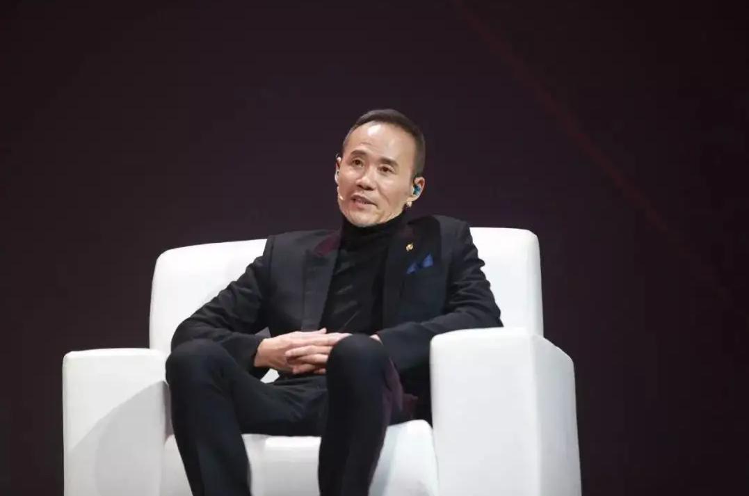 地产大亨王石简历,地产大佬王石简介