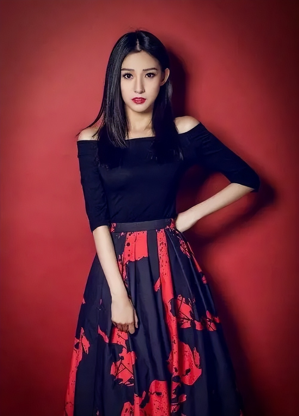 马凡舒央视主持人抖音,马凡舒哈尔滨哪个区