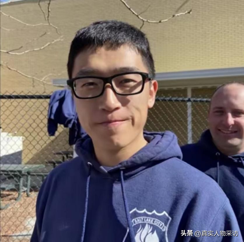 华人在美国当警察,在美国当警察至少要符合几个条件