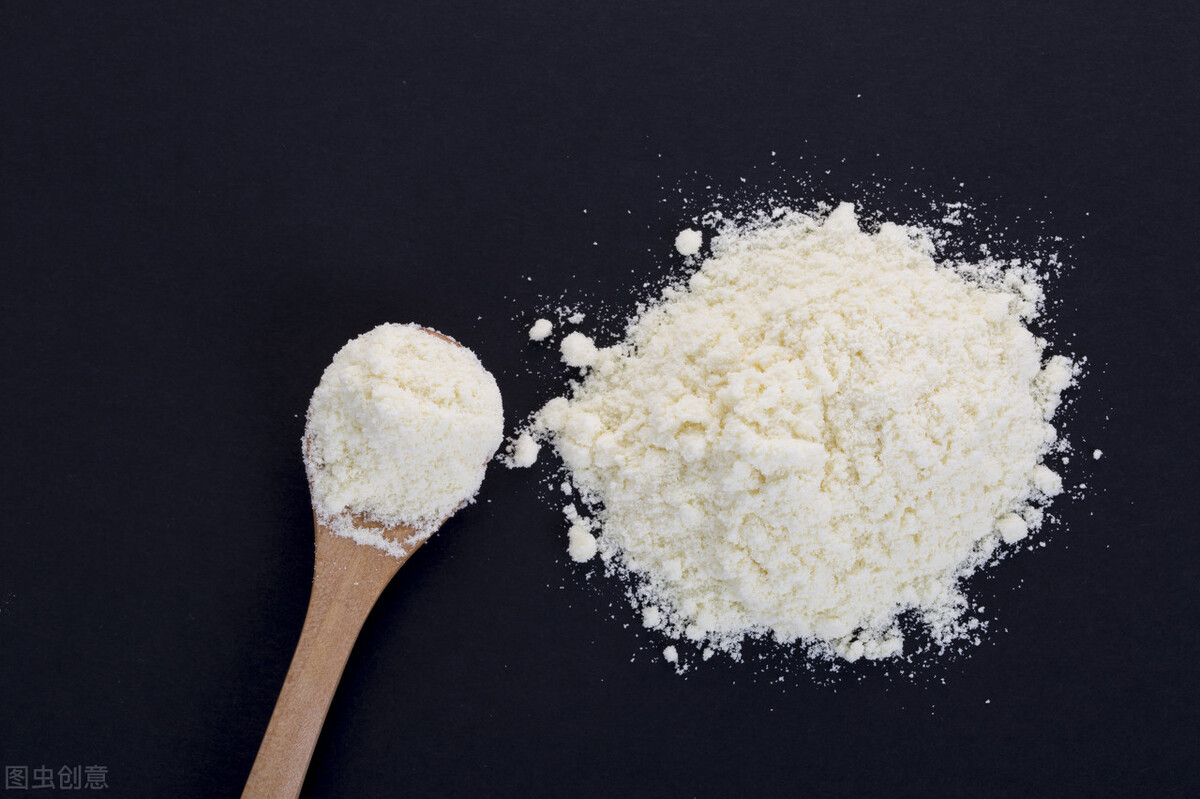 猫把屎拉床上怎么办,猫一天拉几次屎正常