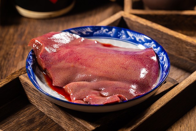 猪肝五花肉怎么炒又嫩又好吃,卤好的猪肝怎么炒好吃又嫩宝宝吃